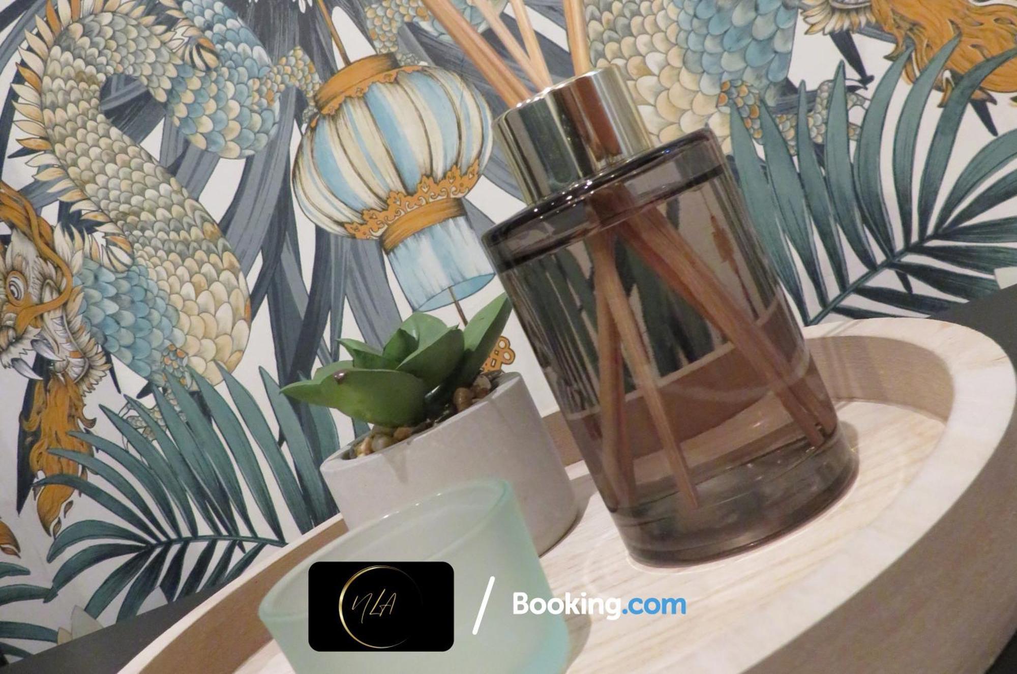 City Centre Apartment With Free Parking, 2 Bathrooms, Netflix And Wifi - Suitable For Contractors And Families - By Noor Luxury Accommodations ברמינגהאם מראה חיצוני תמונה