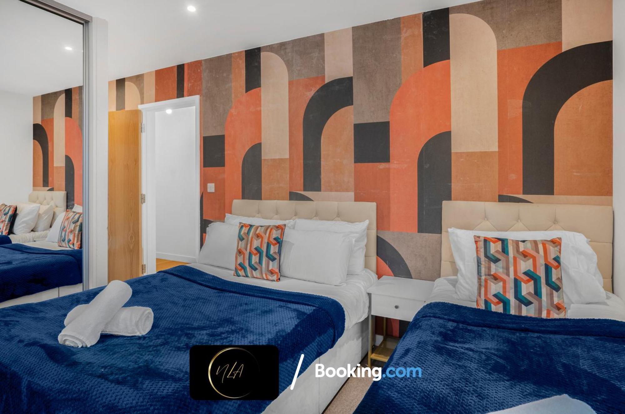 City Centre Apartment With Free Parking, 2 Bathrooms, Netflix And Wifi - Suitable For Contractors And Families - By Noor Luxury Accommodations ברמינגהאם מראה חיצוני תמונה